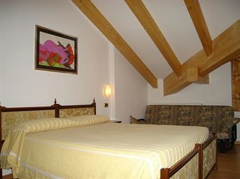 Hotel Faedo Pineta