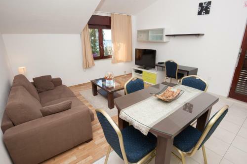 Apartment Rino