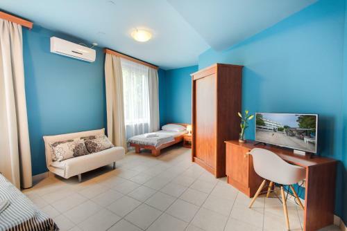 B&B Galija