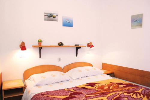 Apartments By The Sea Racisce (Korcula) - 4360