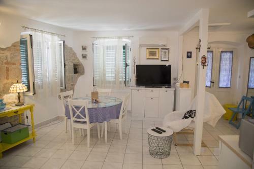 Apartment Pina