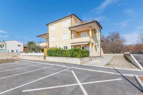 Apartment Mirjana