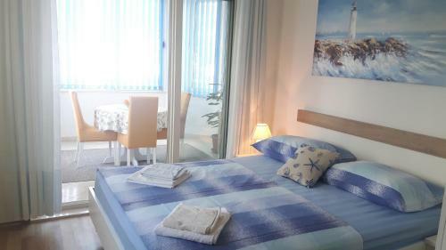 Hostal Apartments Villa Sirena