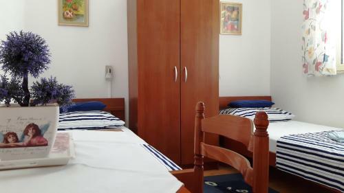 Hostal Apartments Villa Sirena