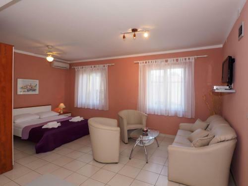 Apartamentos Villa Petra