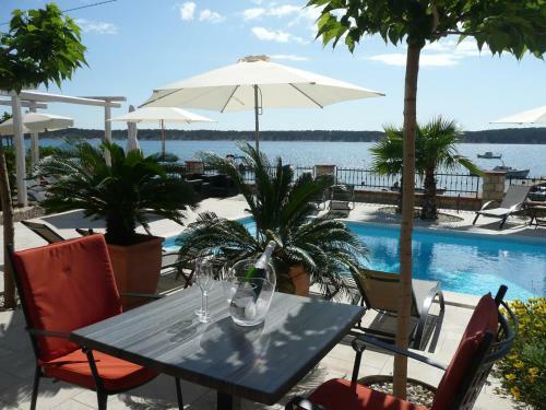 Apartments Villa Papalina 2