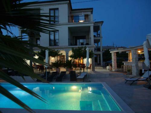 Apartments Villa Papalina 2