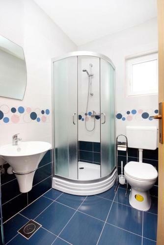 Apartment Drvenik Donja Vala 6701a