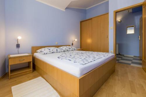 Apartments By The Sea Selce (crikvenica) - 5367