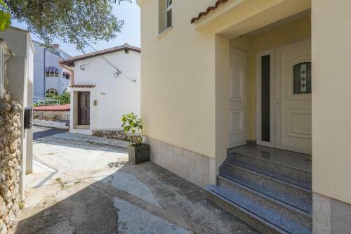 Apartments By The Sea Selce (crikvenica) - 5367