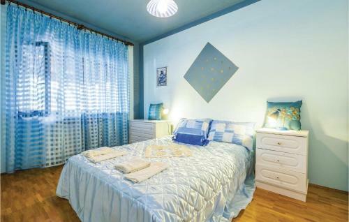 Holiday Home Jurdani 02