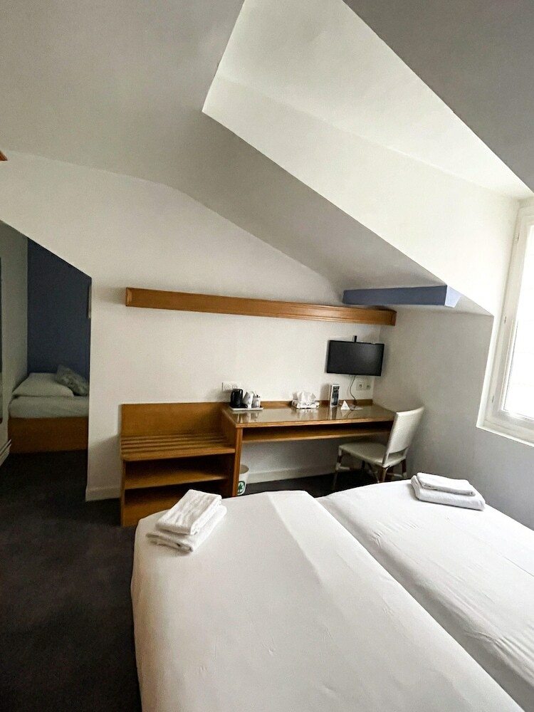 Garden Hotel