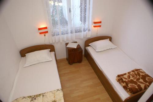 Apartment Rogoznica 4313c