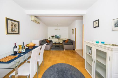 Apartment Mario Star