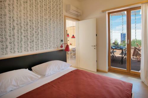 Apartments Amarin