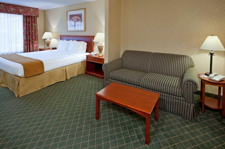 Holiday Inn Express Hotel & Suites Clifton Park