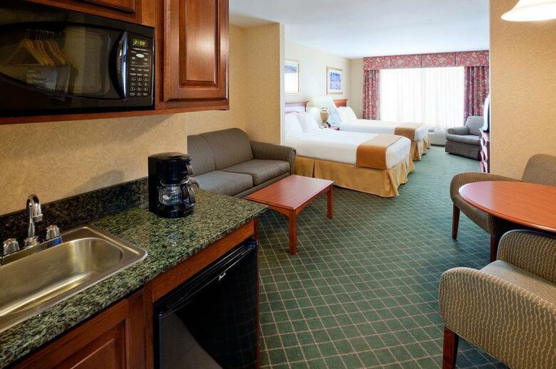 Holiday Inn Express Hotel & Suites Clifton Park