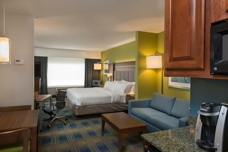 Holiday Inn Express Hotel & Suites Clifton Park