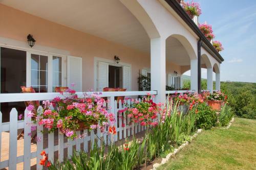 Apartamento Villa Lidija