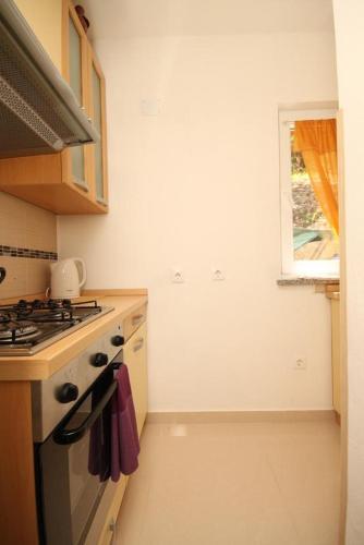 Apartments By The Sea Valun (cres) - 8086