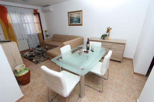 Hostal Guest House Noella Mia