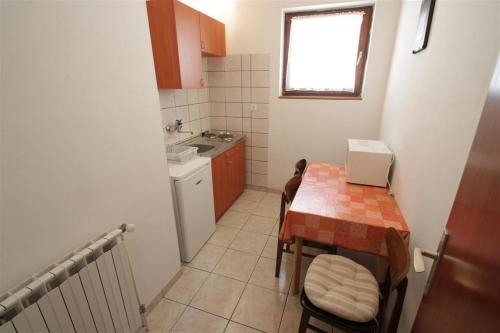 Apartment In Dramalj 5784