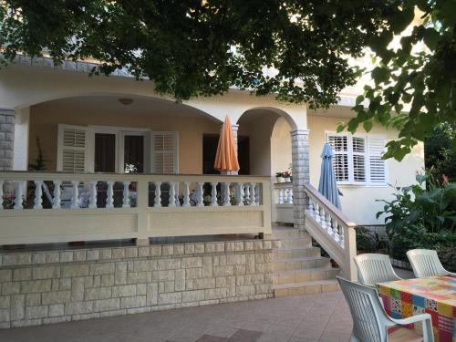 Apartments By The Sea Barbat (rab) - 4978