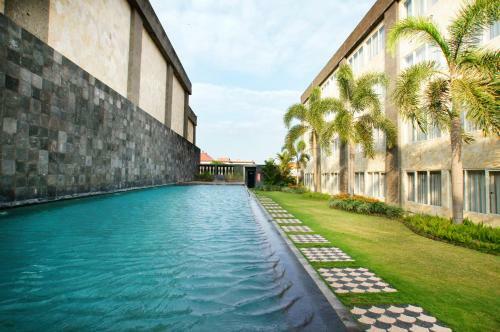 Aston Denpasar Hotel And Convention Center