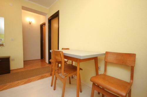 Apartments By The Sea Umag - 7029