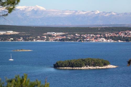 Apartment Sveti Filip I Jakov 4299a