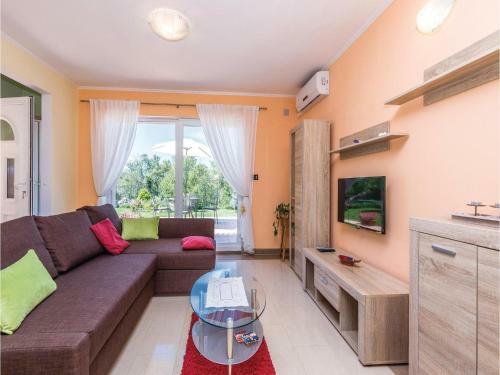 Apartamentos Holiday Home Jadranovo *lxv *