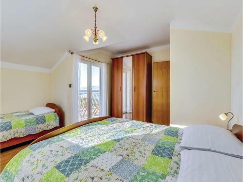 Apartamentos Holiday Home Jadranovo *lxv *