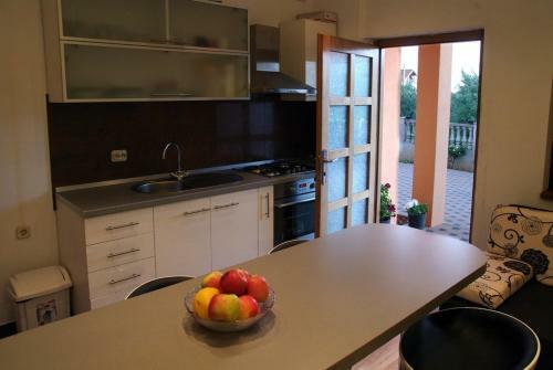 Apartments An?elo