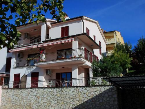 One-bedroom Apartment In Rabac/istrien 16698