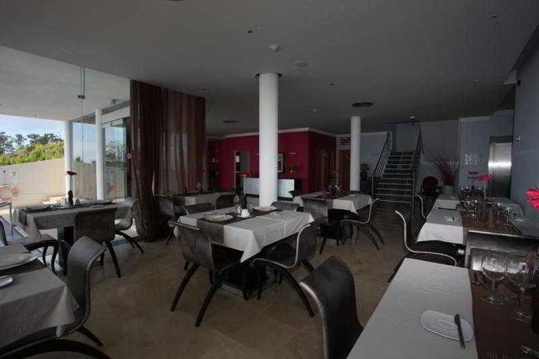 Hotel Apartamentos Baia Brava: