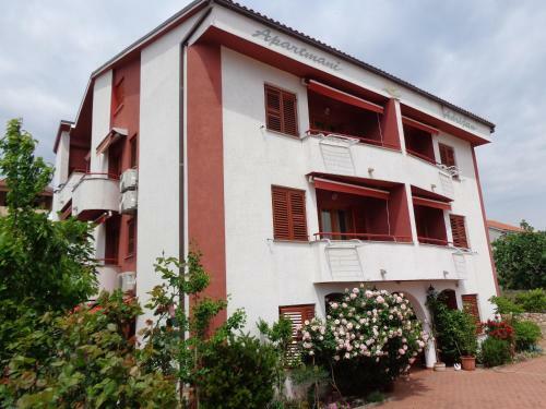 Apartment Adrijan II