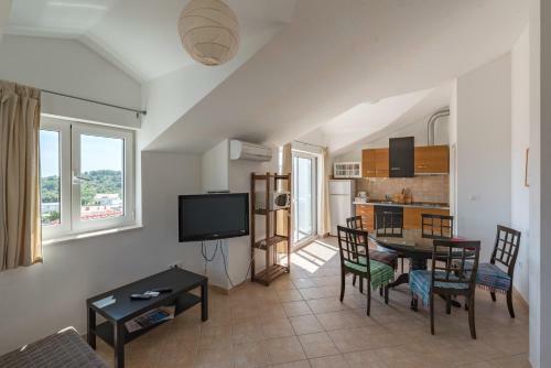 Apartments Mazuran