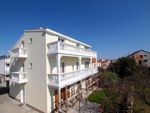 Apartment Jela
