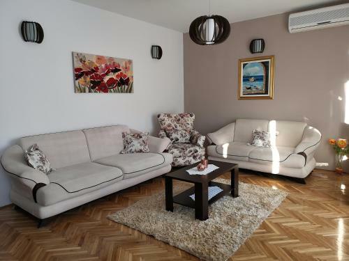 Apartments Ivona