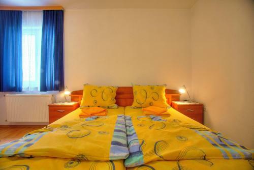Apartments Peran