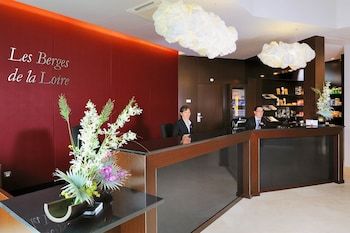 Hotel Residhome Nantes Berges De La Loire