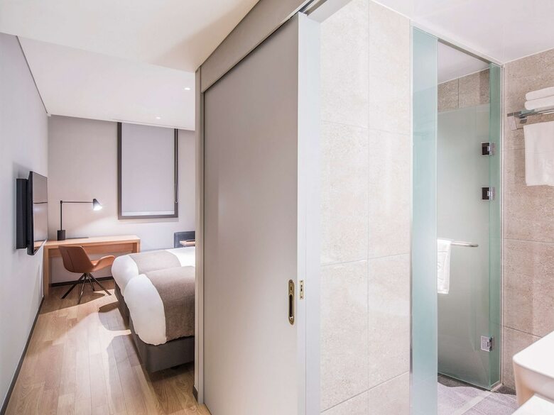 Hotel Ibis Suwon Ambassador