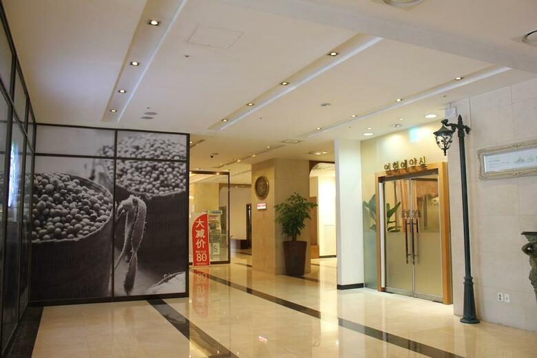 Hotel Ibis Suwon Ambassador