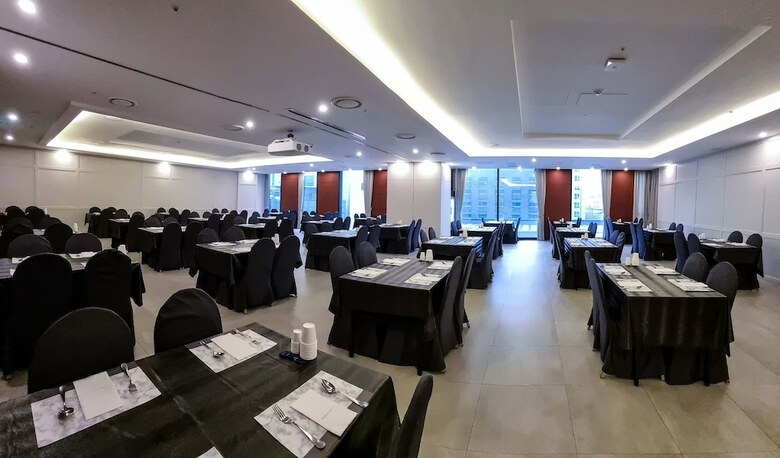 Hotel Ibis Suwon Ambassador