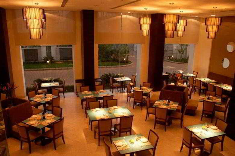 Hotel Radha Regent Bangalore