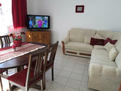 Apartment Banjol 4952a