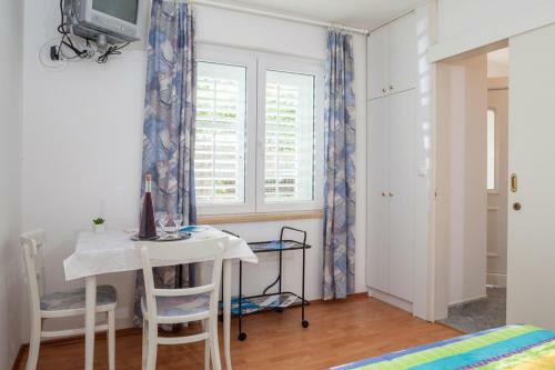 Apartment Tucepi 2677b