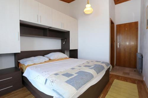 Apartments By The Sea Drasnice (Makarska) - 2644