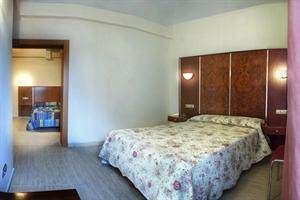 N.ch Hotel