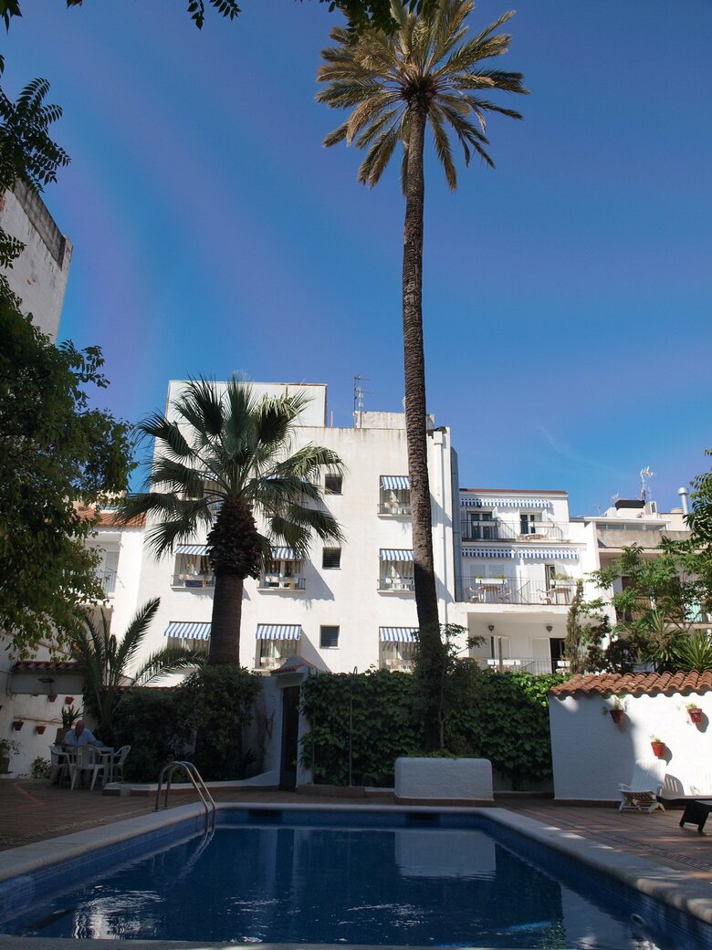 Hotel Gale�n / Gale�n Pavill�n